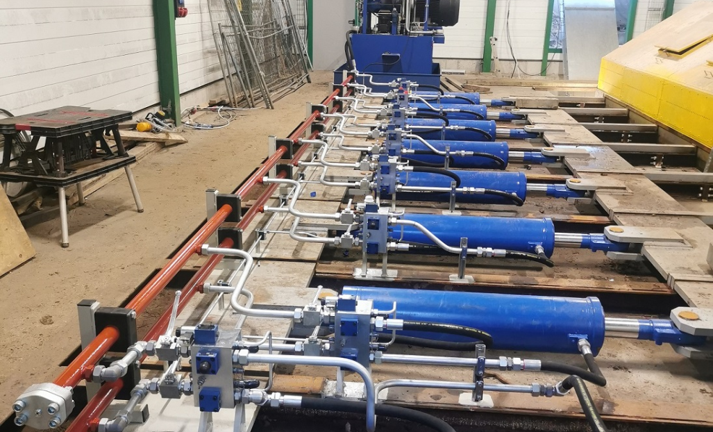 Bosch Rexroth factory during power hydraulics installation